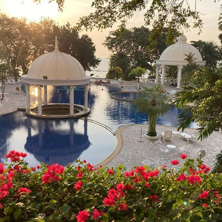 Sky Beach Beachfront Pattaya Ngoại thất bức ảnh