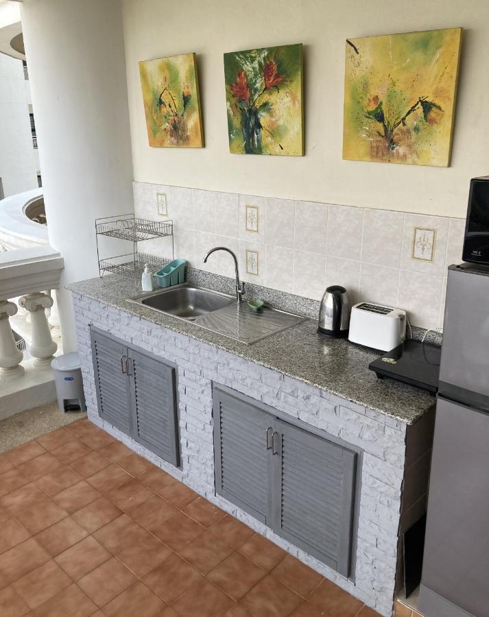 Sky Beach Beachfront Pattaya Ngoại thất bức ảnh